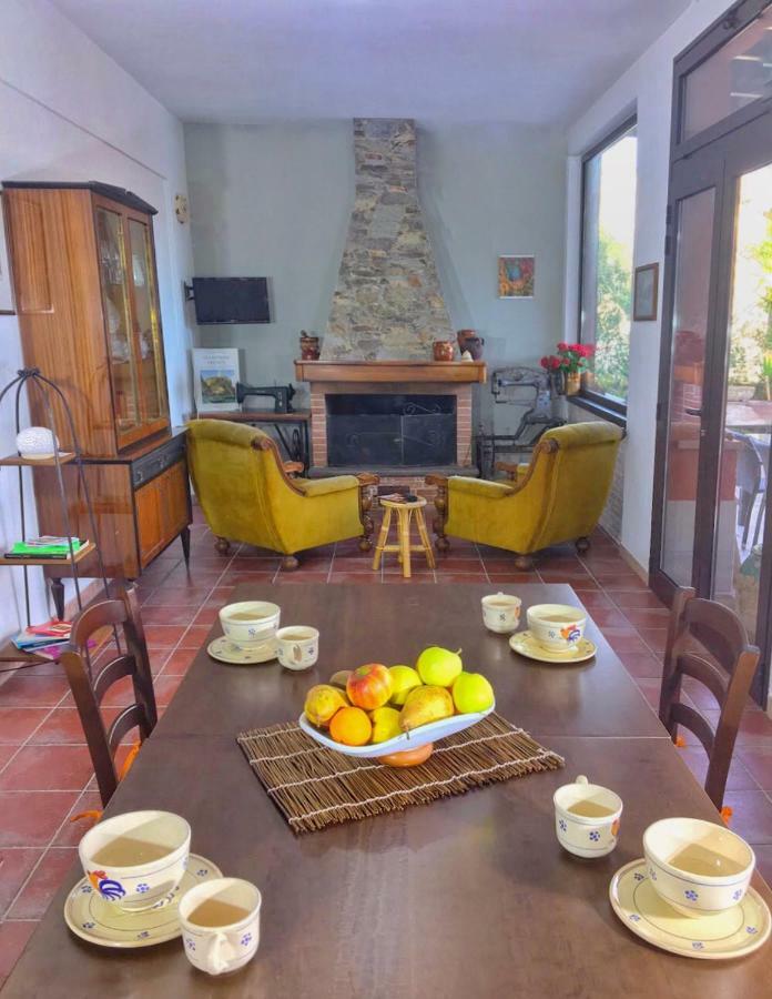 Bed and Breakfast Casa Te La Bradamante Magliano Экстерьер фото